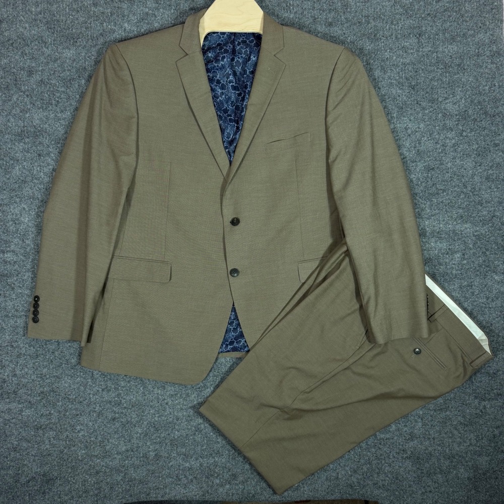 Perry Ellis Portfolio Slim Fit Suit Mens 46R 40W 32L Brown Two Button EUC Suit